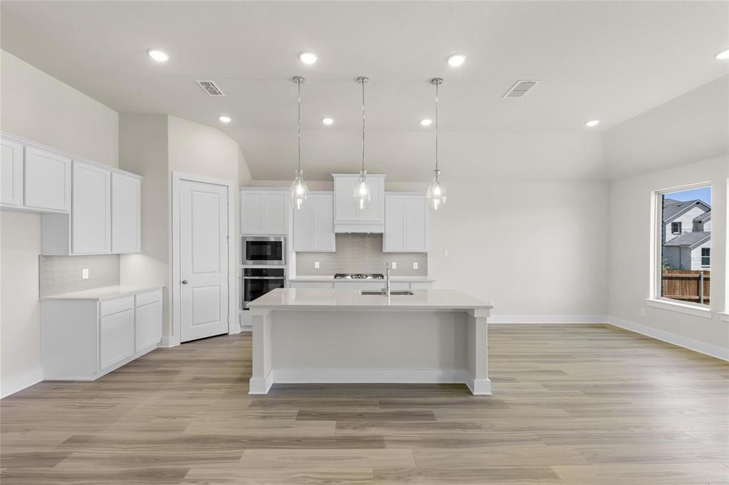 The Oaks of North Grove - Residential