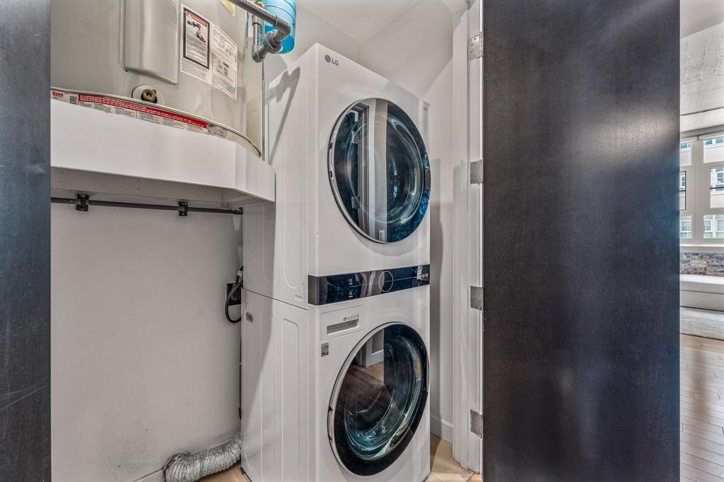 One Montgomery Plaza Residence Condo - Residential