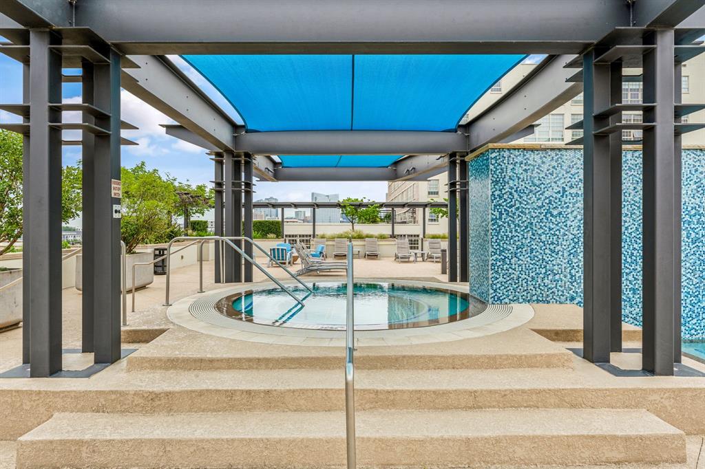 One Montgomery Plaza Residence Condo - Residential