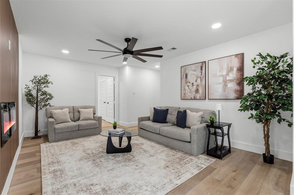 Dalworth Park - Residential