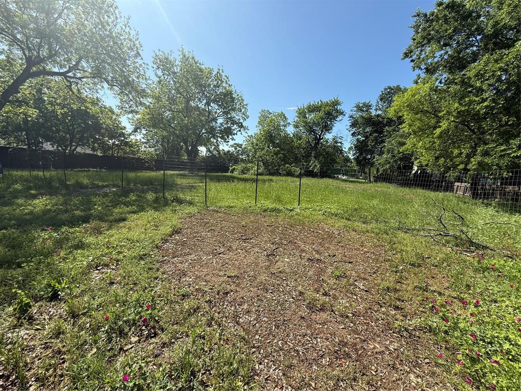 College Park - Land