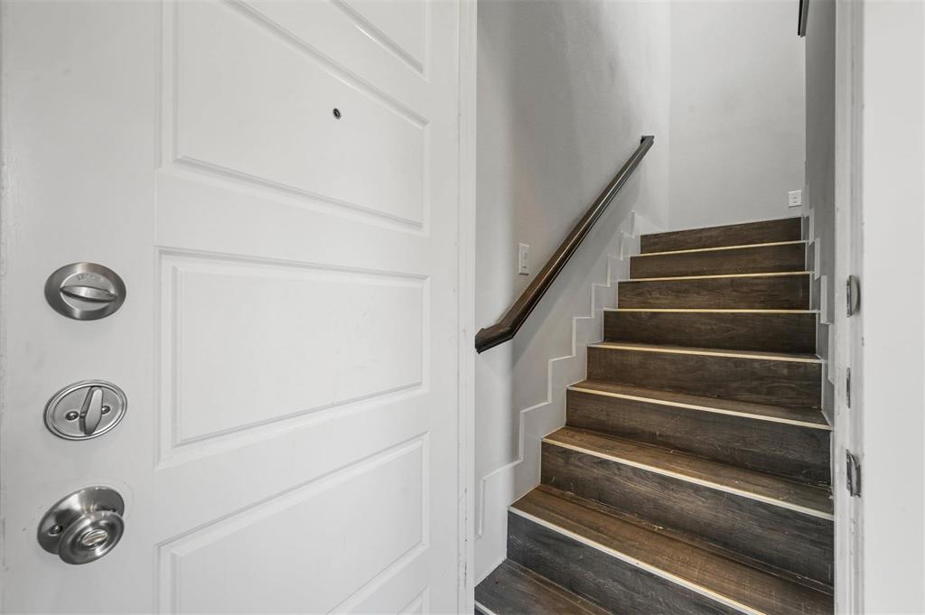 Highland Park - Residential Income