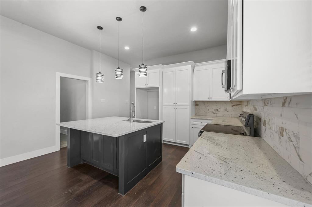 Highland Park - Residential Income