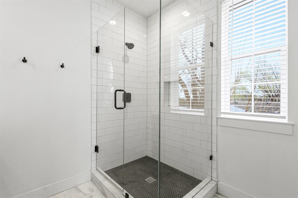 Mount Auburn - Residential Income