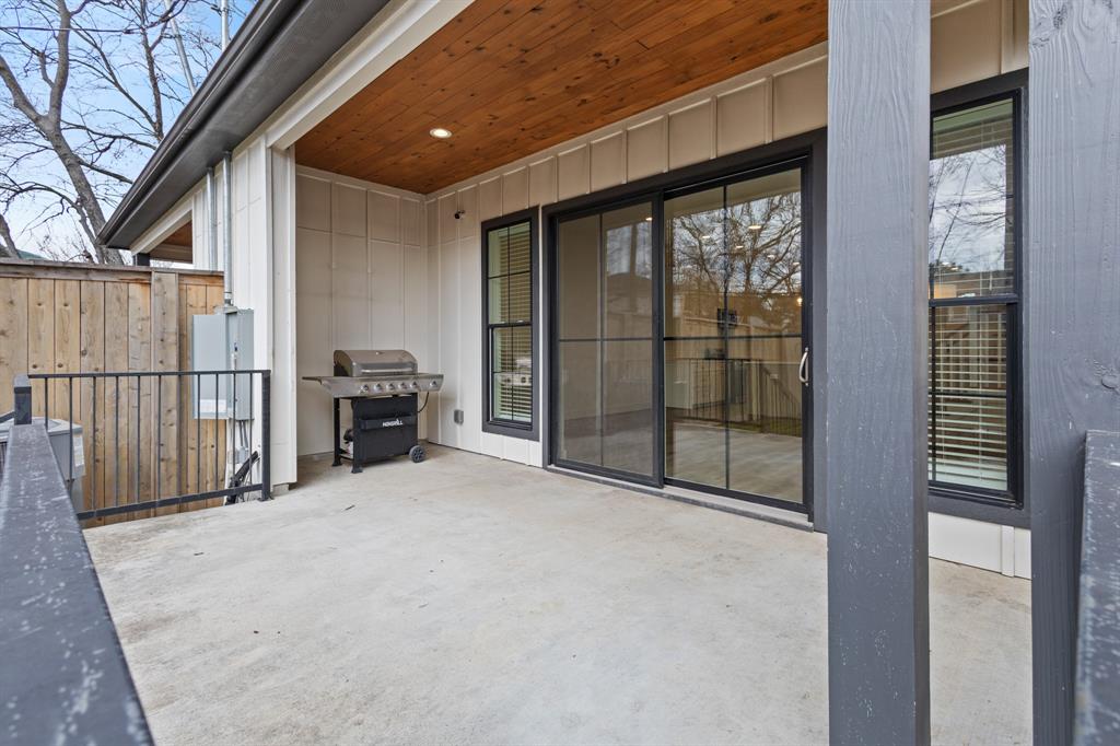 Mount Auburn - Residential Income