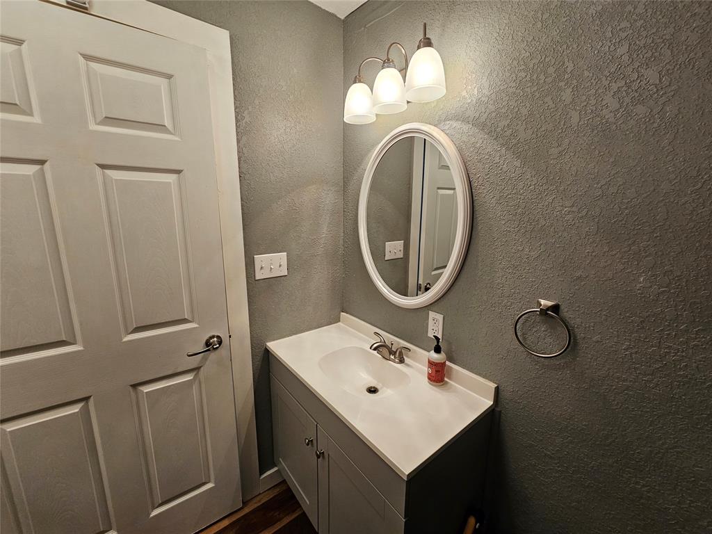 Woodland Hills - Residential