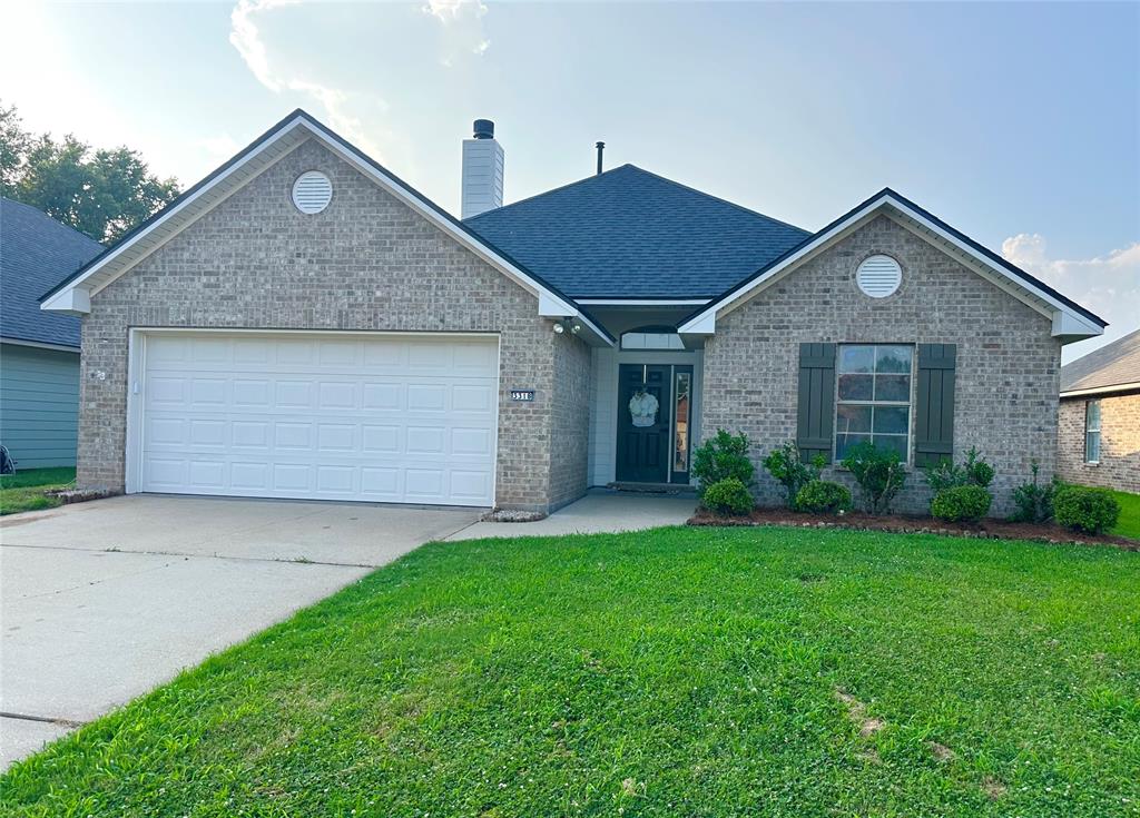 Move in ready Legacy home with brand new roof, new stainless steel appliances, gorgeous tiled backsplash with granite countertops, luxury vinyl plank throughout living area, hall, and all bedrooms, no carpet, updated light fixtures, fresh paint, brand new tub with tiled surround in master bath, and brand new water heater.  New window glass is on order for all bedroom windows! This home has a good sized covered patio and fenced in back yard that is perfect for entertaining or letting the kids run and play.  HOA dues cover community pool and common space landscaping.  Legacy and Benton schools! Hurry and don't let this one get away!