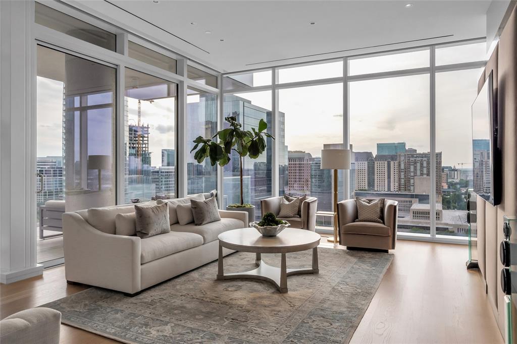 Arts Residences - Residential