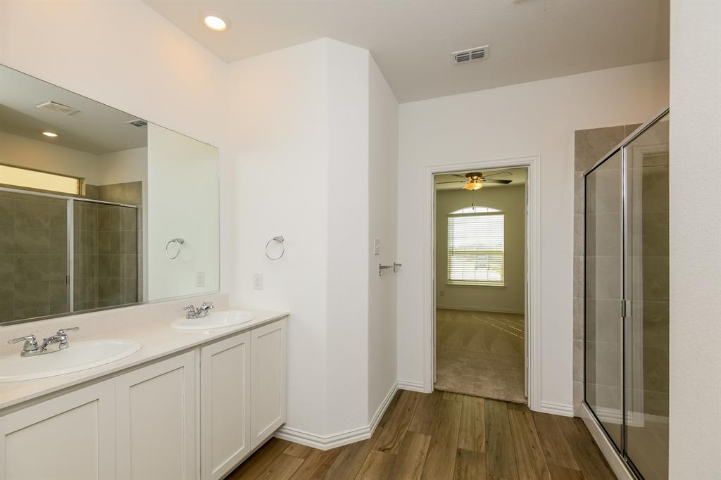 Northpointe Ph 6 - Residential Lease