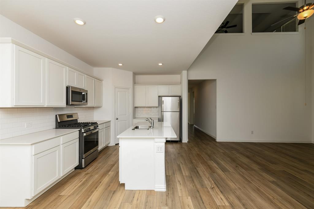 Northpointe Ph 6 - Residential Lease