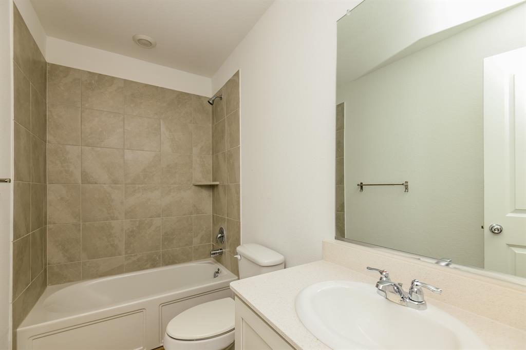 Northpointe Ph 6 - Residential Lease