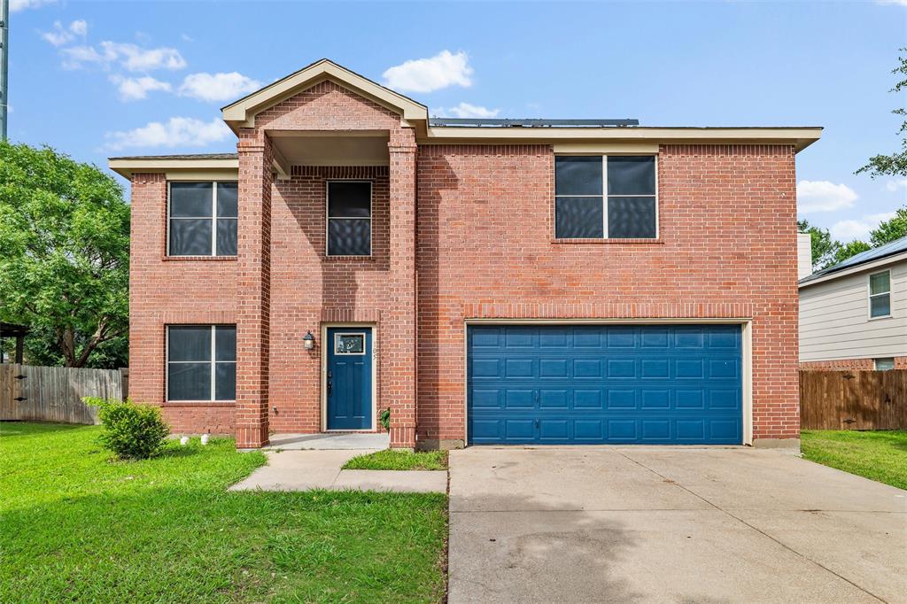 Some addresses just make daily life easier. At 105 Vivian Drive, your kids can walk to Robbie E. Howard Junior High from your front door. No carpool line or coordinating schedules. Just kids with backpacks and independence, the way it’s supposed to be. Hooky Entertainment, Waxahachie’s premier entertainment destination featuring IMAX movies with luxury recliners, bowling lanes and an arcade is just right across the street.

The fully remodeled kitchen is the heart of the main floor with stainless steel modern appliances, thoughtful finishes, and a custom built-in study area complete with dedicated desk and shelving. It’s the kind of kitchen where dinner gets made and homework gets done in the same space, which lands differently when your kids are walking home from school every afternoon.

The backyard is built for the Texas lifestyle. A recently re-plastered, structurally reinforced in-ground pool anchors the outdoor space, ready for years of entertaining without the worry of shifting Texas soil. An oversized hot tub sits on a custom-built pallet, you can move it wherever the yard calls for it.

All four bedrooms are upstairs, leaving the entire main floor open for living and entertaining. The primary suite is a genuine retreat. The room is oversized, with a dedicated sitting area, his and hers closets, and dual independent vanities in the ensuite bath. The laundry room features a custom built-in mud bench that helps keeps the chaos organized from day one.

Solar panels are in place and delivering real monthly energy savings — buyer to assume the existing solar lease. Zoned to Waxahachie ISD, with Felty Elementary 0.7 miles away and Waxahachie High School 1.6 miles from your door.
