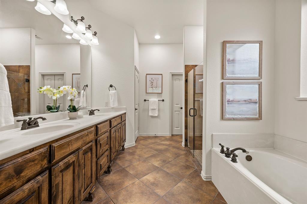 Trinity Lakes Residential - Residential