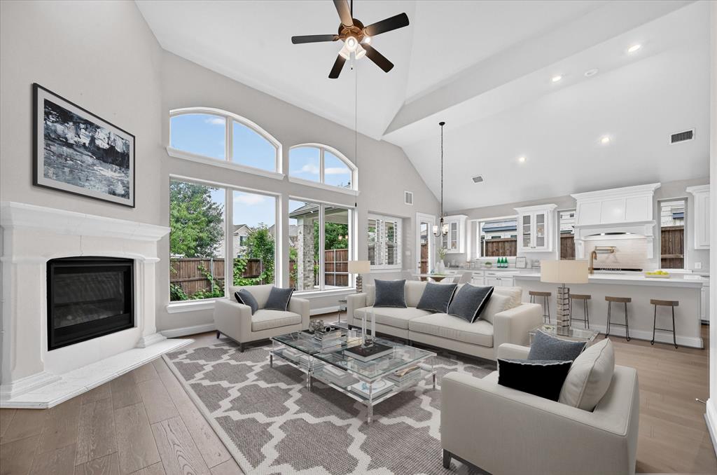 Lake Forest Ph Ia - Residential
