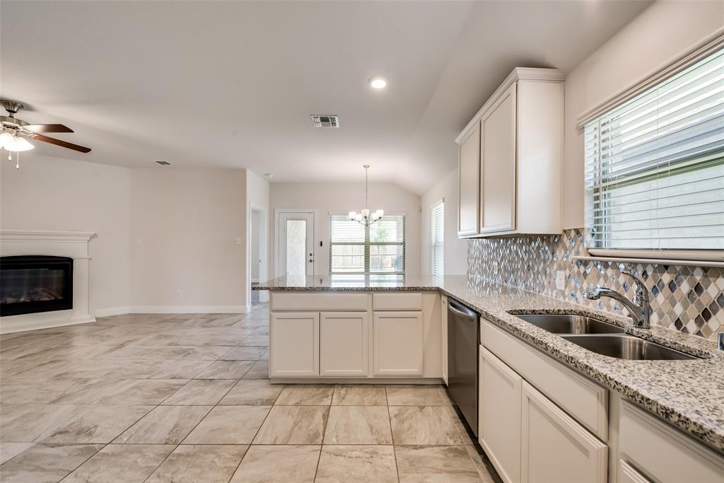 Villages Of Melissa Ph 4 - Residential