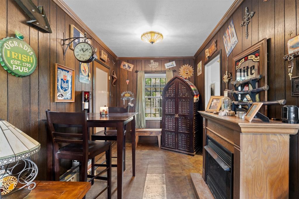 East Hampton Hills - Residential