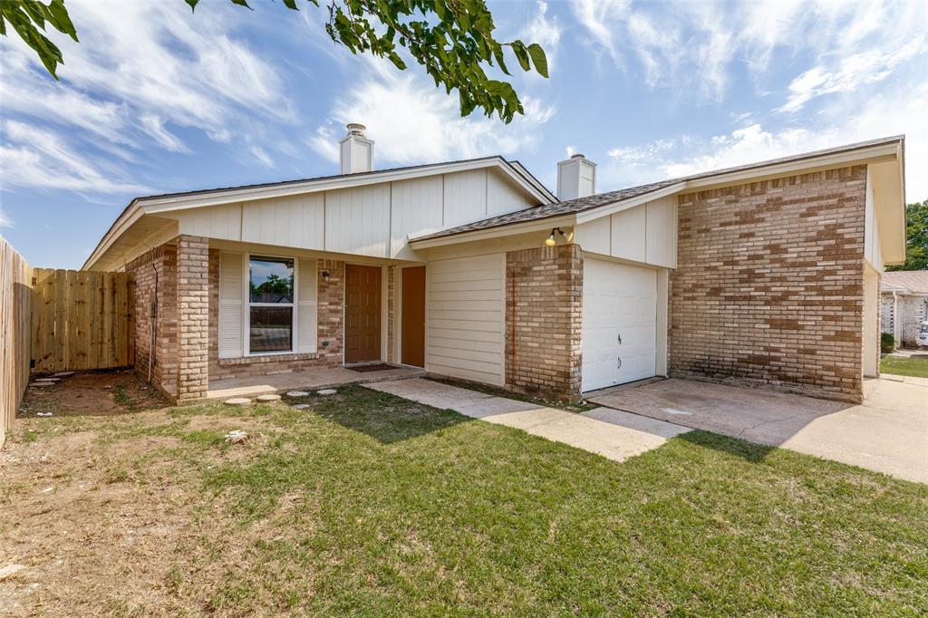 Beautifully updated and move-in ready 2-bedroom, 2-bath each side. Duplex with a 1-car garage for each side. The property has been fully remodeled with quality upgrades throughout. Features include new paint, new windows, granite countertops in the kitchen and both bathrooms, and brand-new kitchen appliances. The garage features a new epoxy-coated floor and garage door opener. The spacious layout includes a separate laundry room and a versatile bonus room perfect for a home office, nursery, craft room or hobby space. All bedrooms offer large walk-in closets, and the home also features a cozy fireplace.
Additional updates include new roof installed in September 2025, new fence, new blinds throughout, new bathrooms, and air conditioner replaced in 2023. Conveniently located near shopping, dining, and everyday amenities, this beautifully updated home is ready for its next owner. This is a two unit duplex opportunity,  immediate money maker, creating an excellent opportunity for investors, rental income, multi-generational living, or owner-occupants looking to live in one side and rent the other.