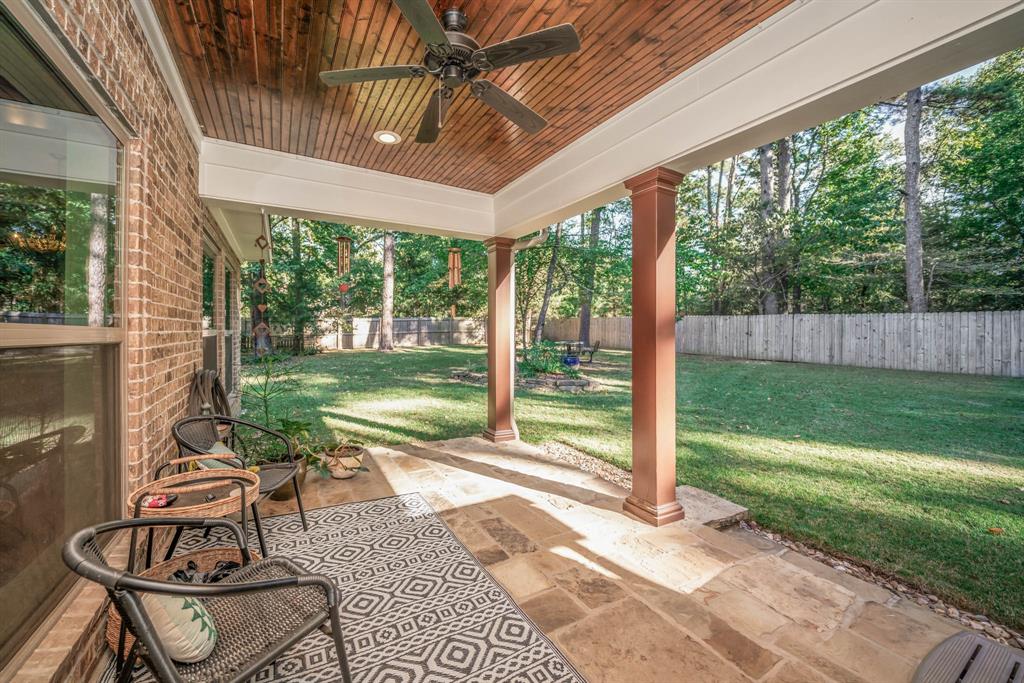 Hall Dr - Residential