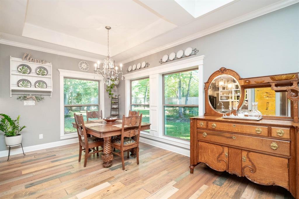 Hall Dr - Residential