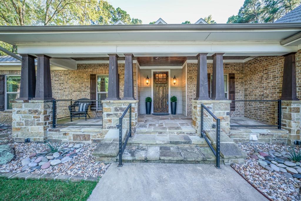Hall Dr - Residential