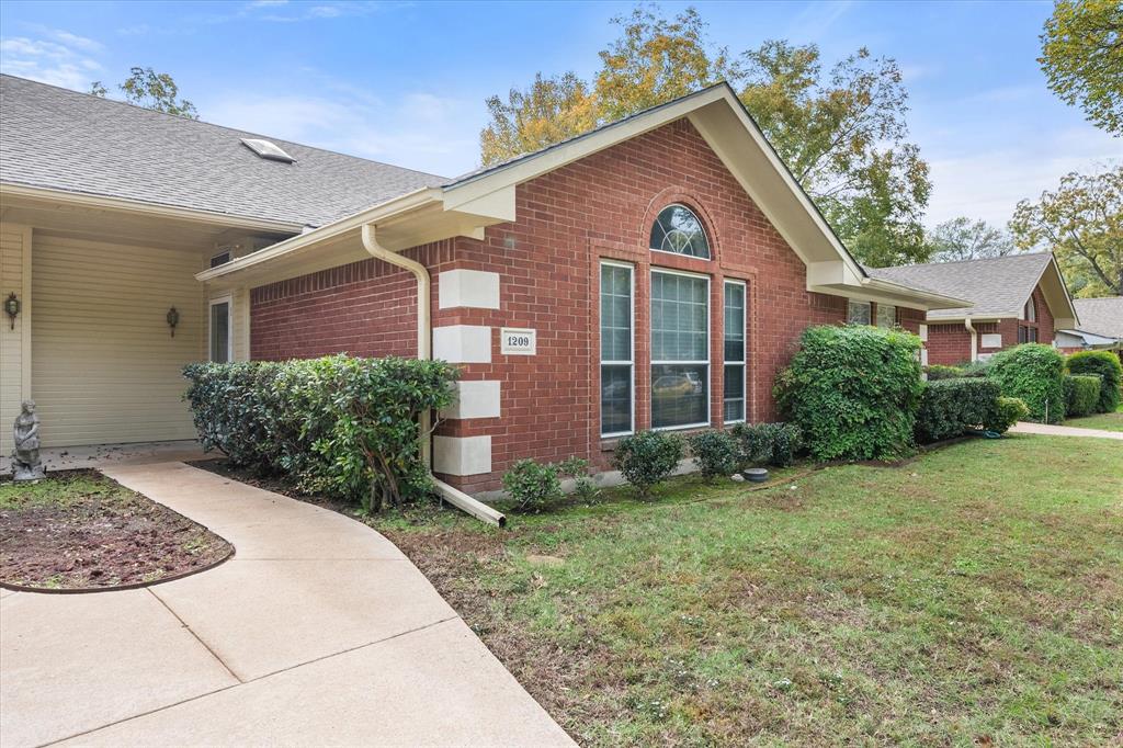 Corsicana - Residential