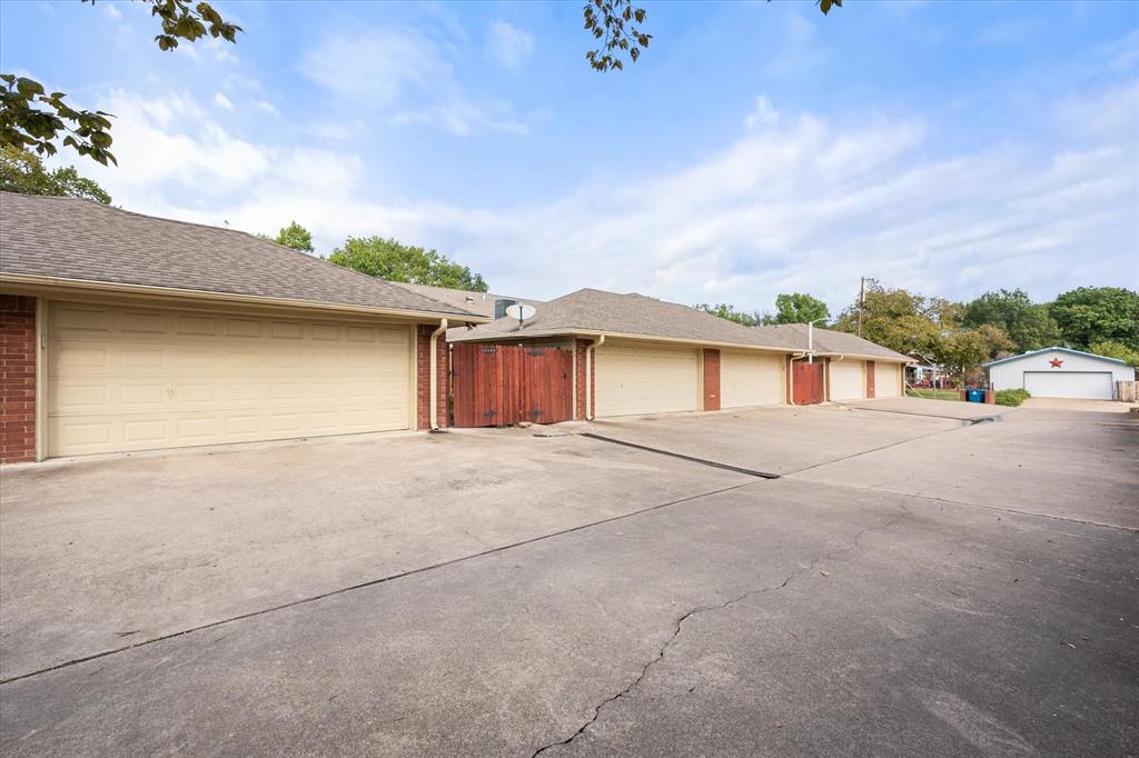 Corsicana - Residential