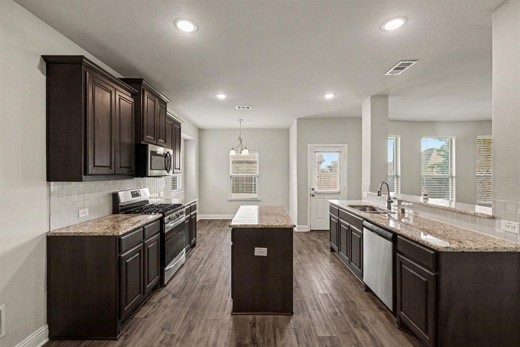 Creek Crossing Ph Three - Residential