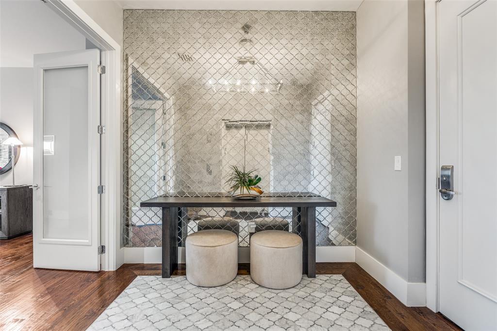 Stoneleigh Residences - Residential