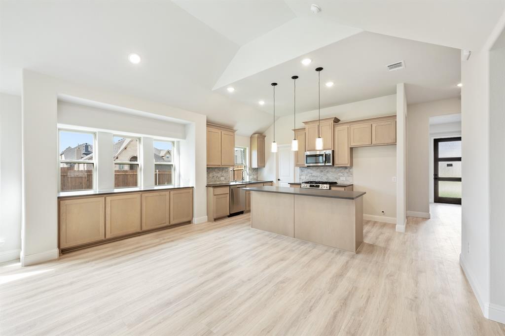 Waverly Estates - Residential