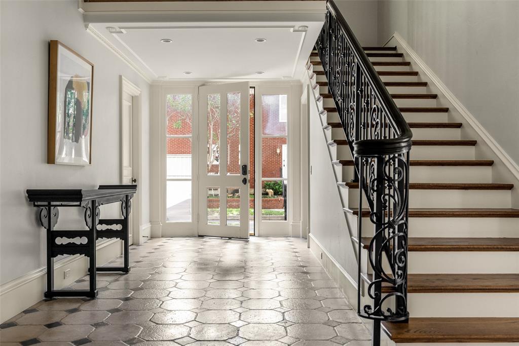 Mount Vernon 01 & 03 - Residential