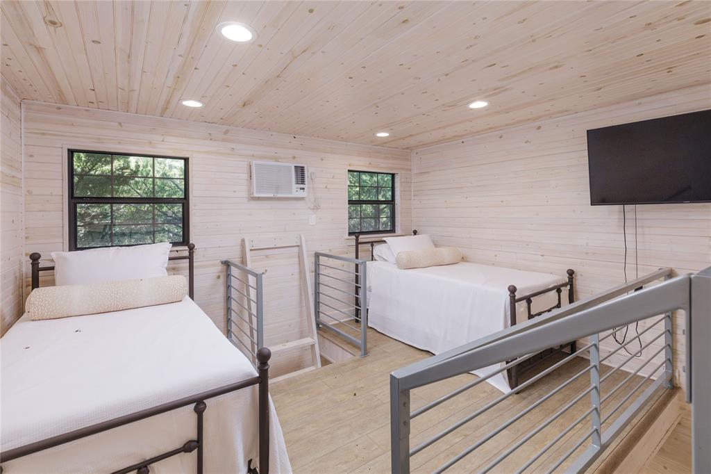 Wm Webb - Residential