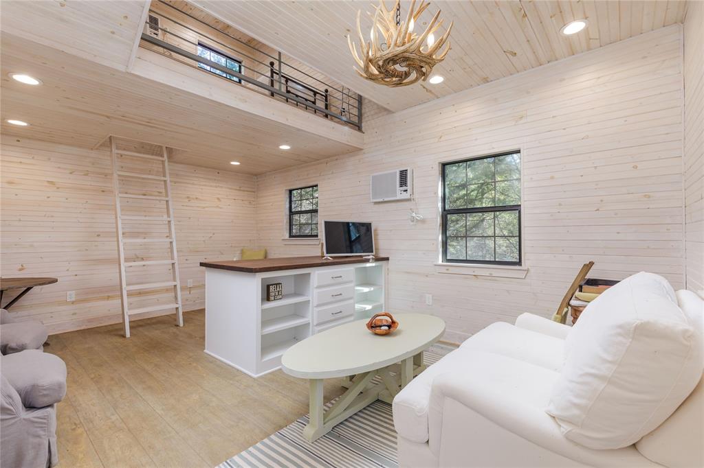 Wm Webb - Residential
