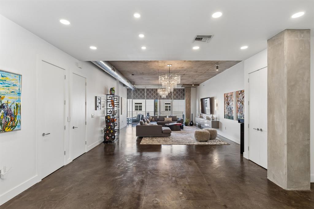 Thirty Thirty Bryan Condominium - Residential