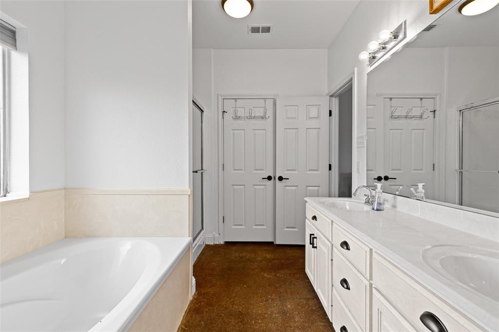 FLORES, MARIA FINOLA - Residential