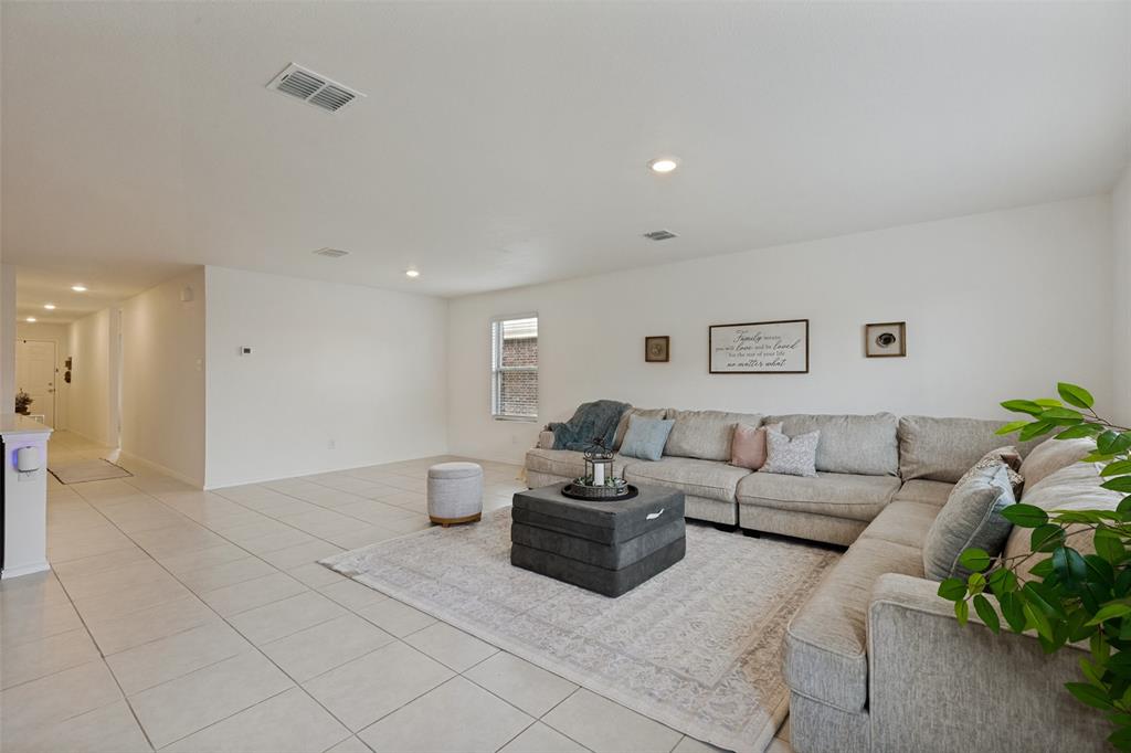 Lakeview Estates Ph 2 - Residential