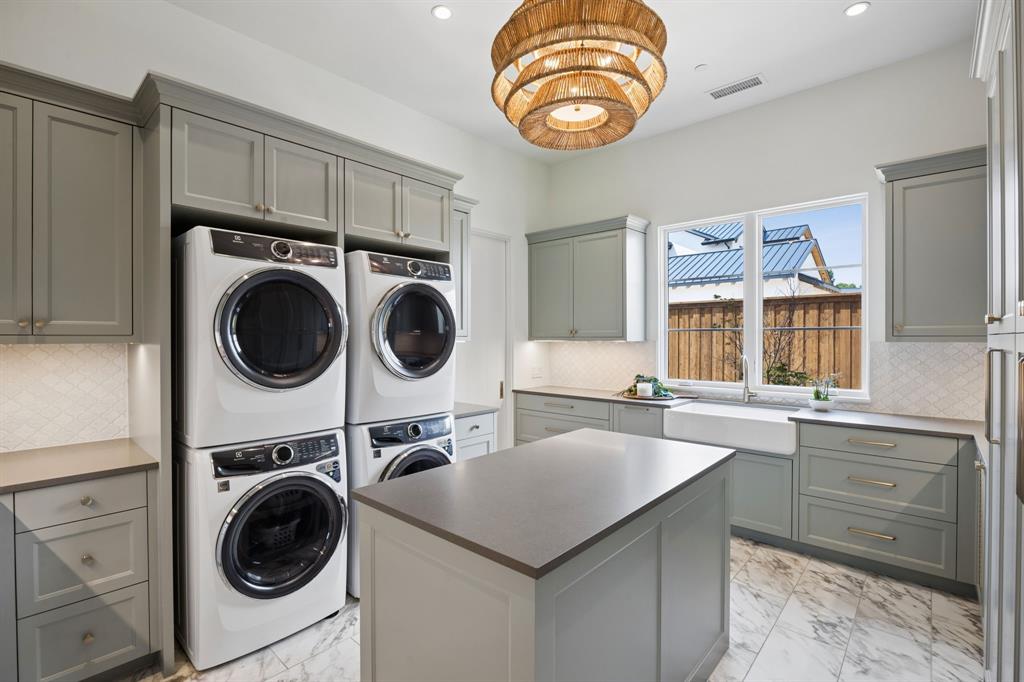 Crescent Heights Add - Residential
