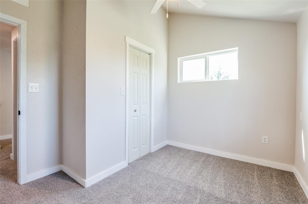 ROBINSONS LACKEY DRIVE ADDITION (GCN), LOT 1 - Residential