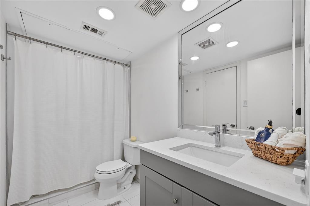 Arbor Court Condo - Residential