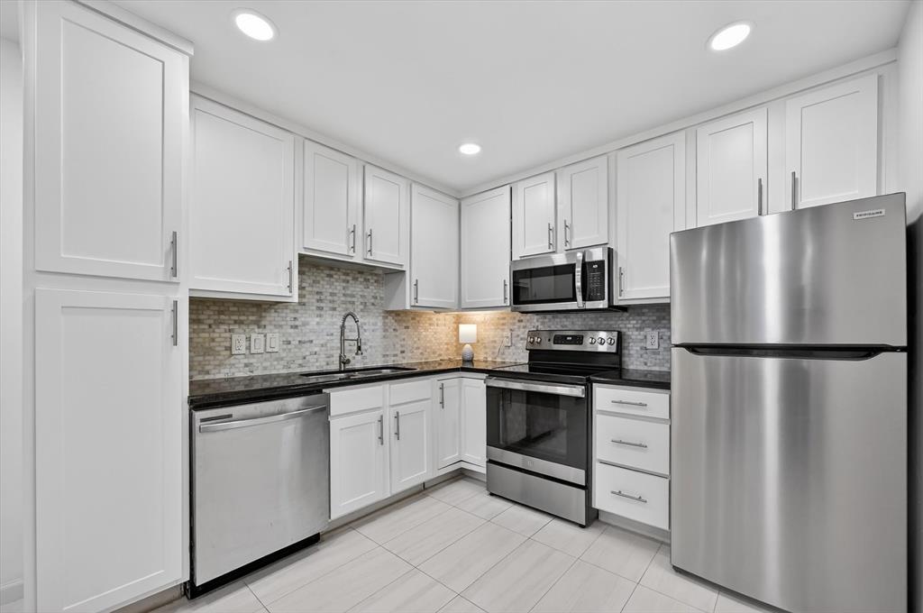 Arbor Court Condo - Residential