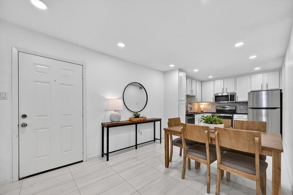 Arbor Court Condo - Residential