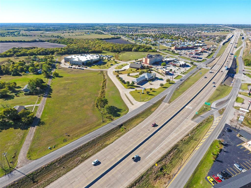 MCCASLAND - Commercial Sale