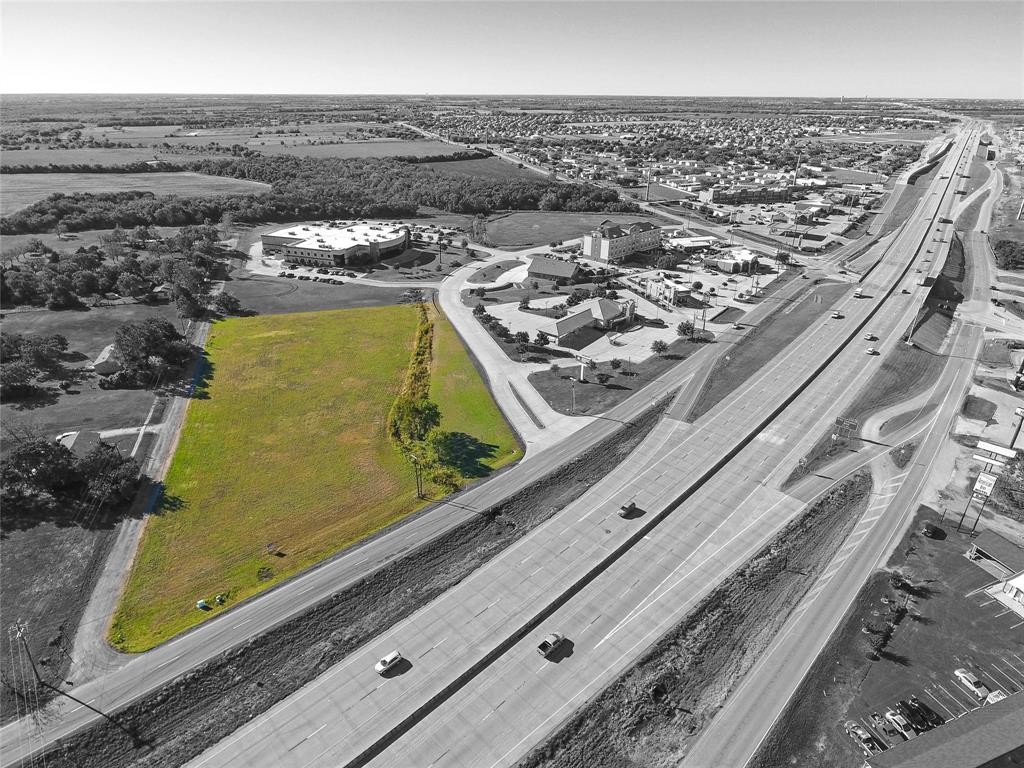 MCCASLAND - Commercial Sale