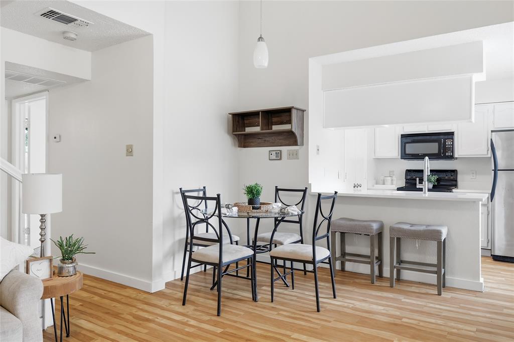 Meadowood Village Add - Residential