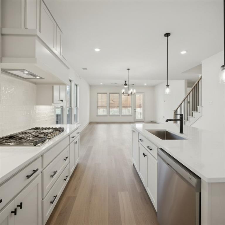 Estates At Stacy Crossing - Residential