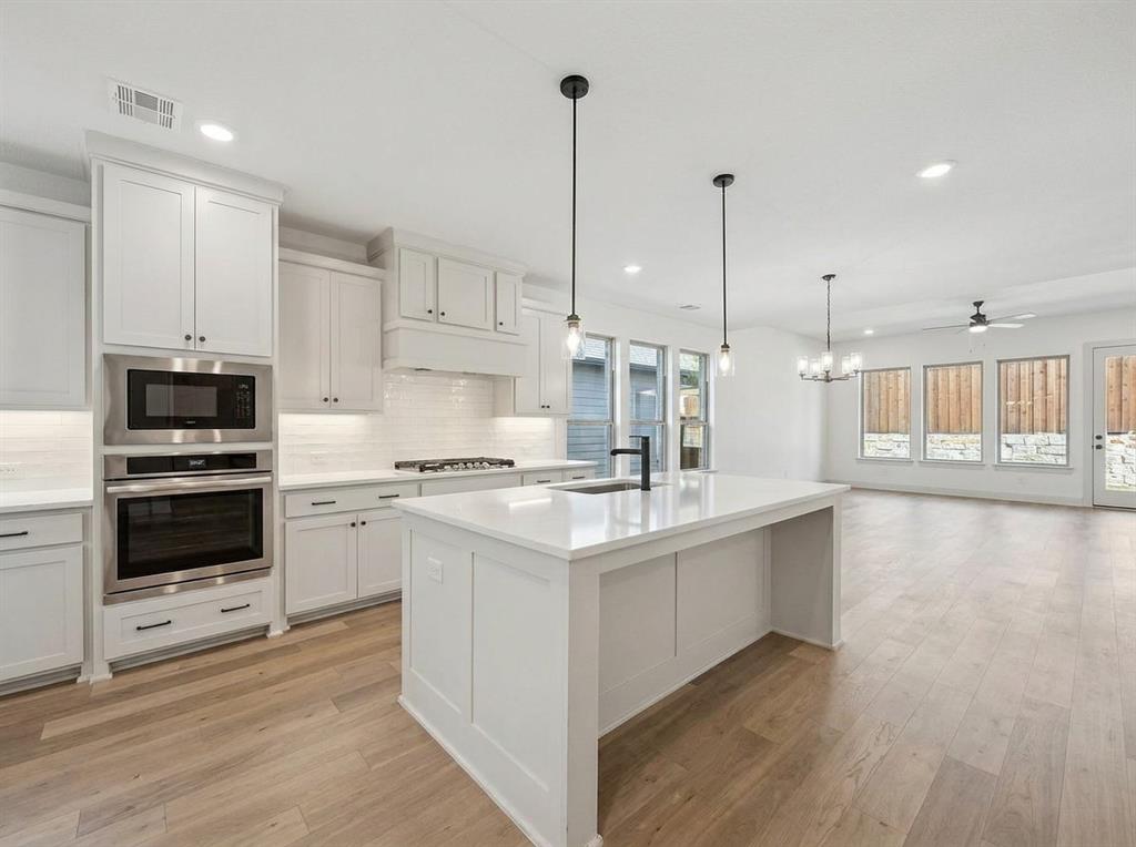 Estates At Stacy Crossing - Residential