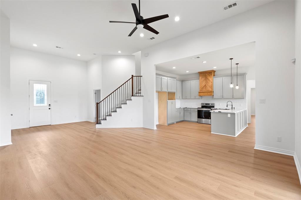 G Martinez & Bros Estates - Residential