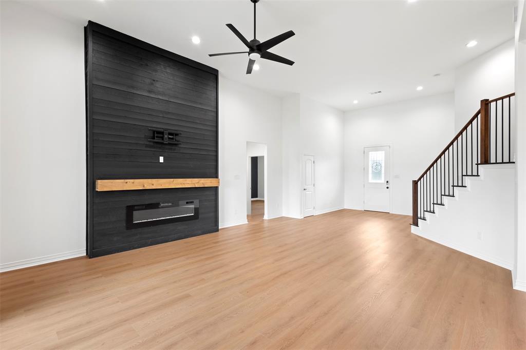 G Martinez & Bros Estates - Residential