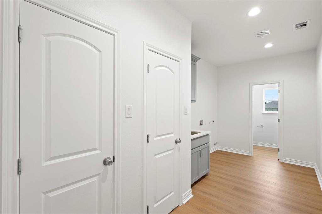 G Martinez & Bros Estates - Residential