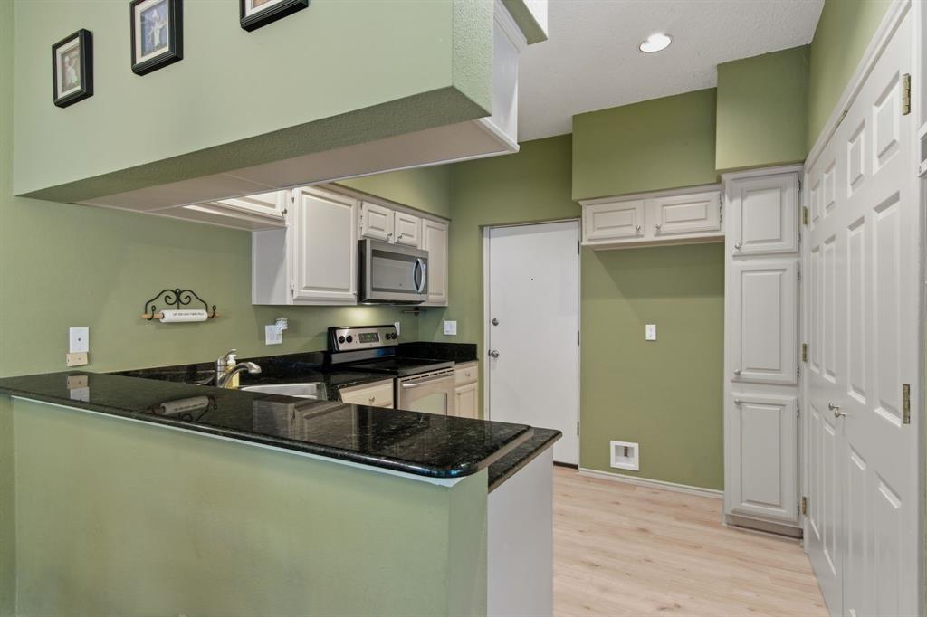 Monfort Twnhms - Residential