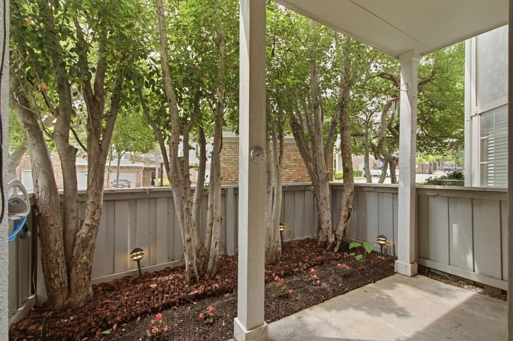 Monfort Twnhms - Residential